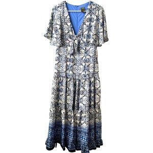 NWT TAYLOR DRESS BLUE/WHITE